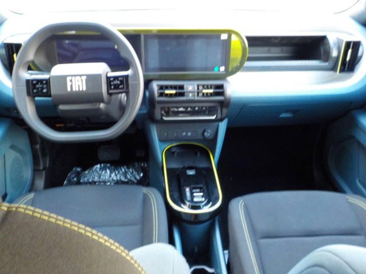 Fiat Grande Panda 1.2 hybrid Icon 110cv edct (7)