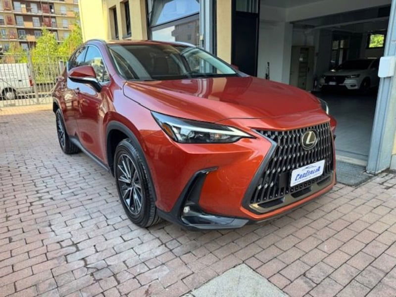 Lexus NX Hybrid 4WD Premium