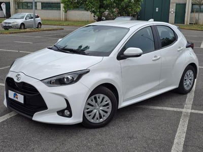 Toyota Yaris 1.0 5 porte Active usata