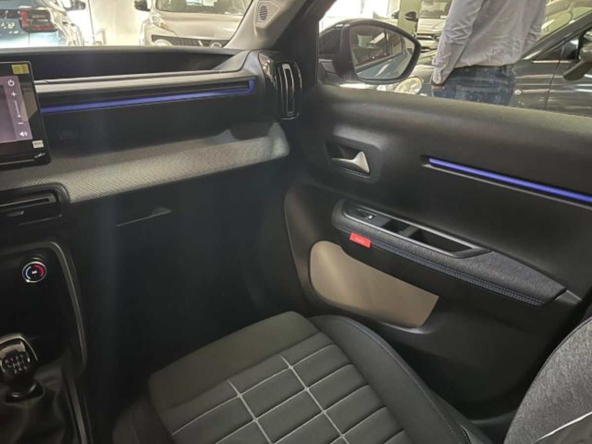 Citroen C3 1.2 puretech turbo You 100cv s&s (8)