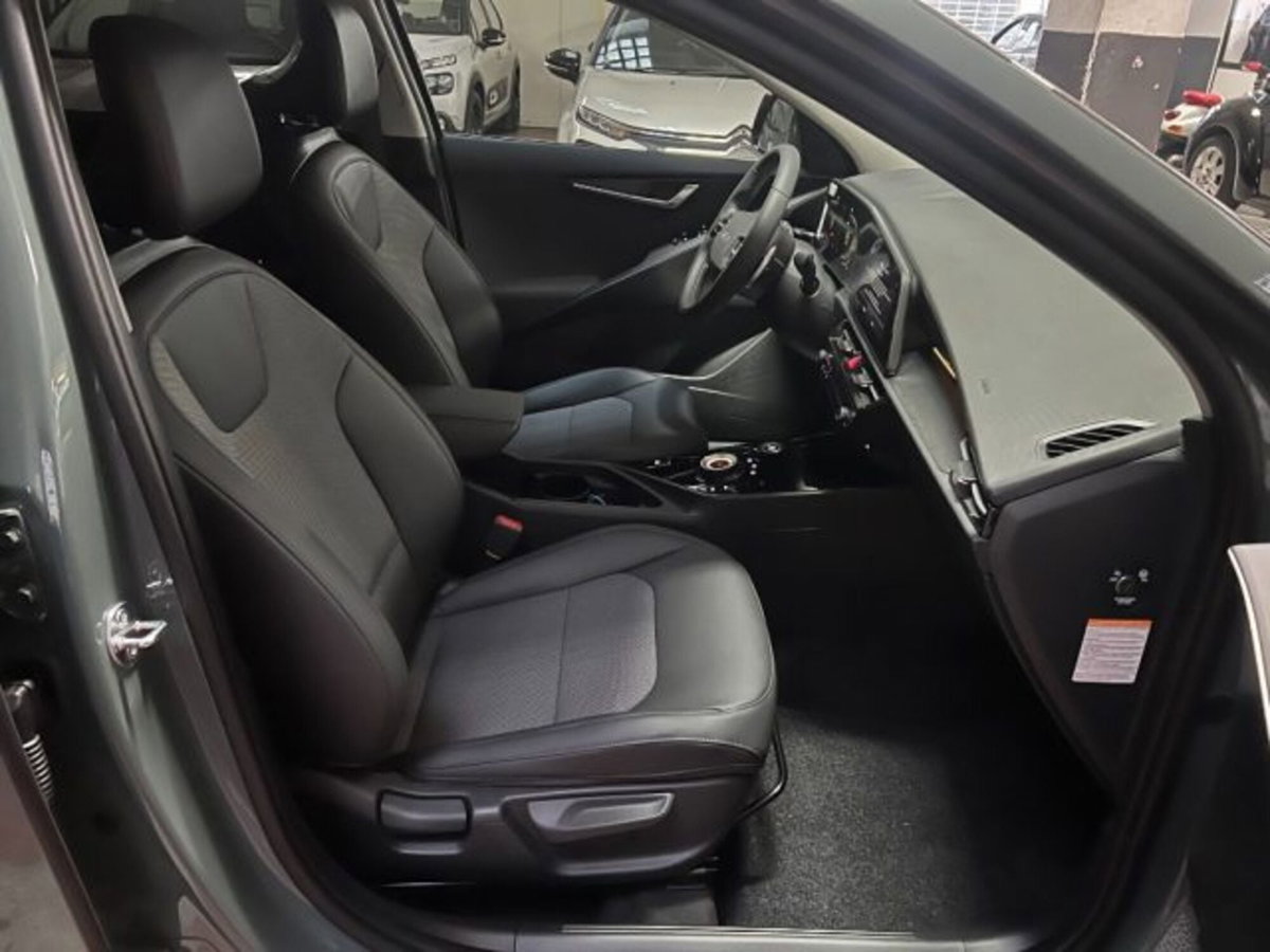 Kia Niro 1.6 GDi DCT HEV Business (14)