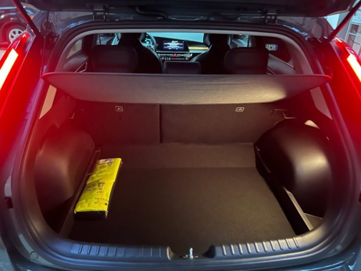 Kia Niro 1.6 GDi DCT HEV Business (15)
