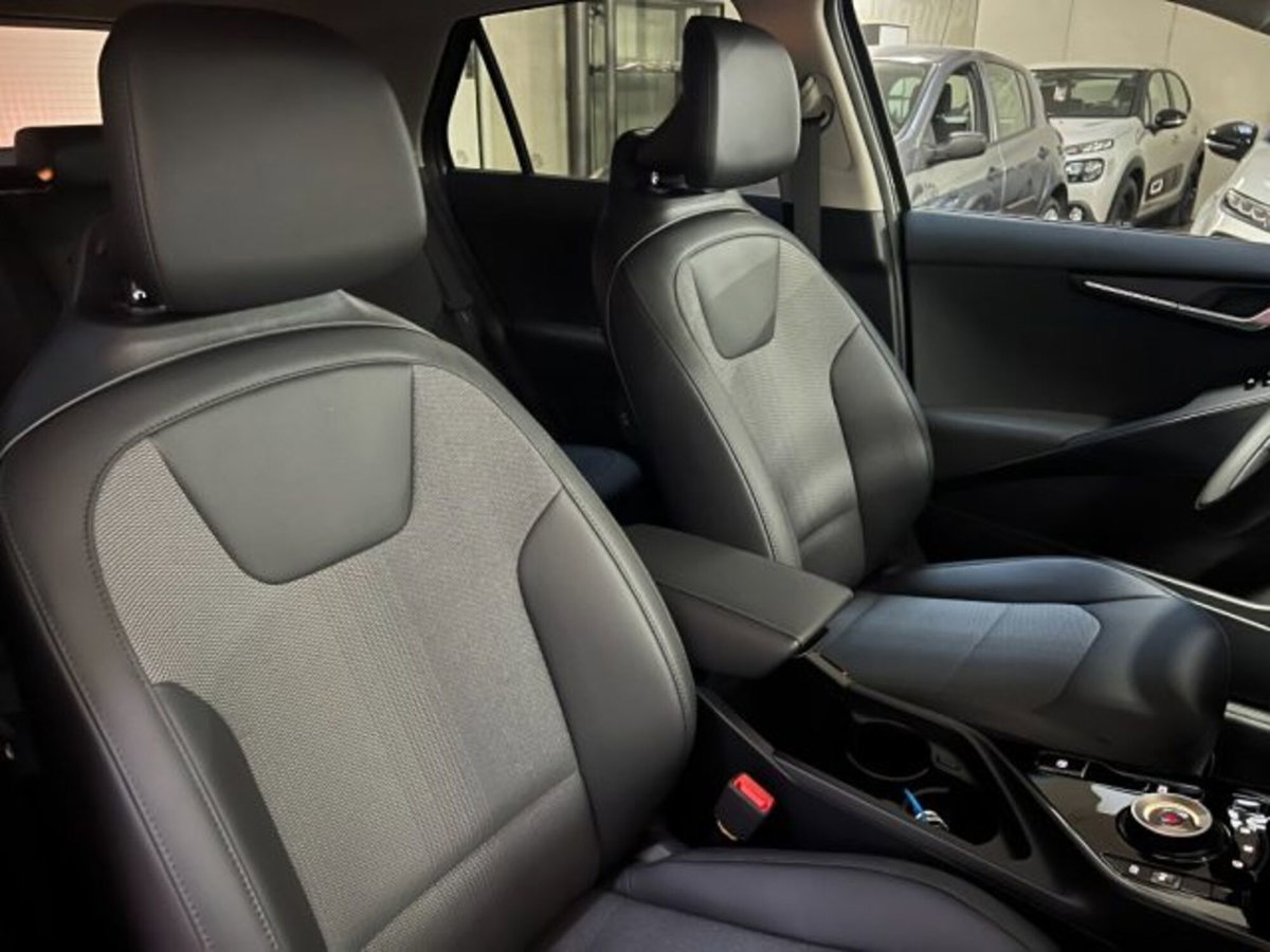 Kia Niro 1.6 GDi DCT HEV Business (16)