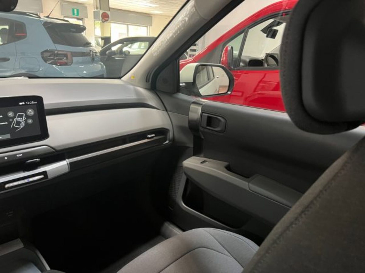 Kia EV3 81,4 kWh Air (12)