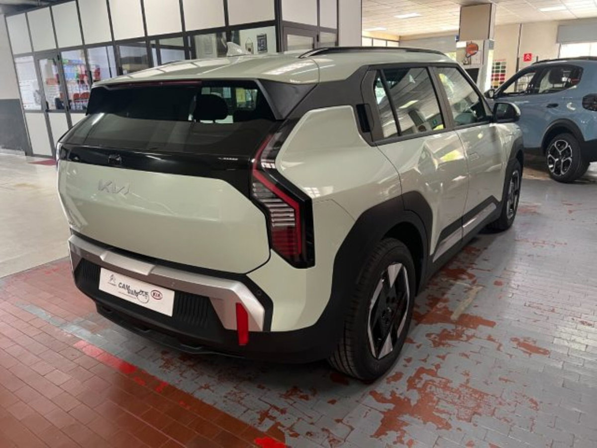 Kia EV3 81,4 kWh Air (4)