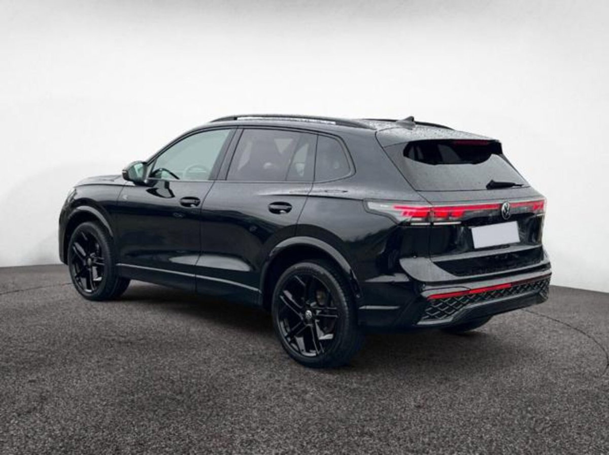 Volkswagen Tiguan Allspace 2.0 tdi R-Line 150cv dsg (6)
