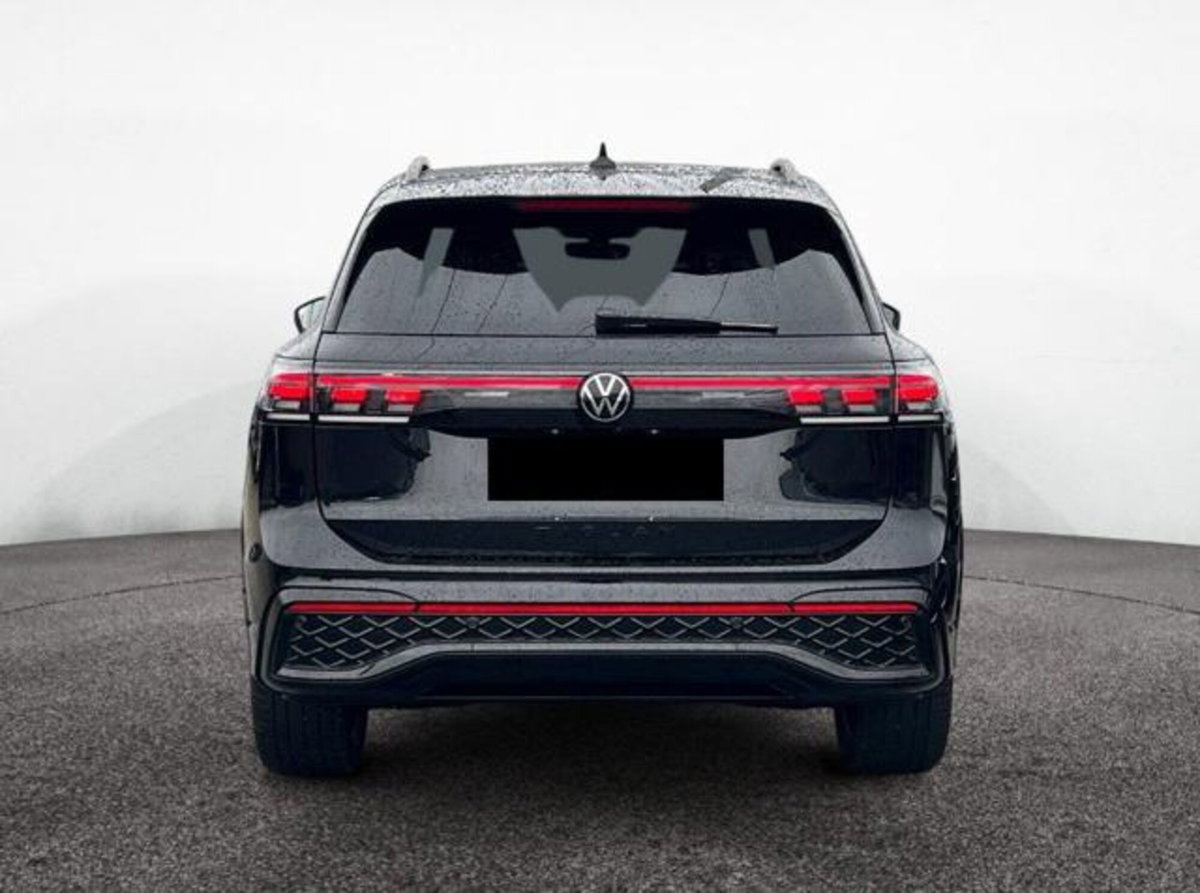 Volkswagen Tiguan Allspace 2.0 tdi R-Line 150cv dsg (7)