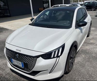Peugeot 208 motore elettrico 136 CV 5 porte GT Pack usata