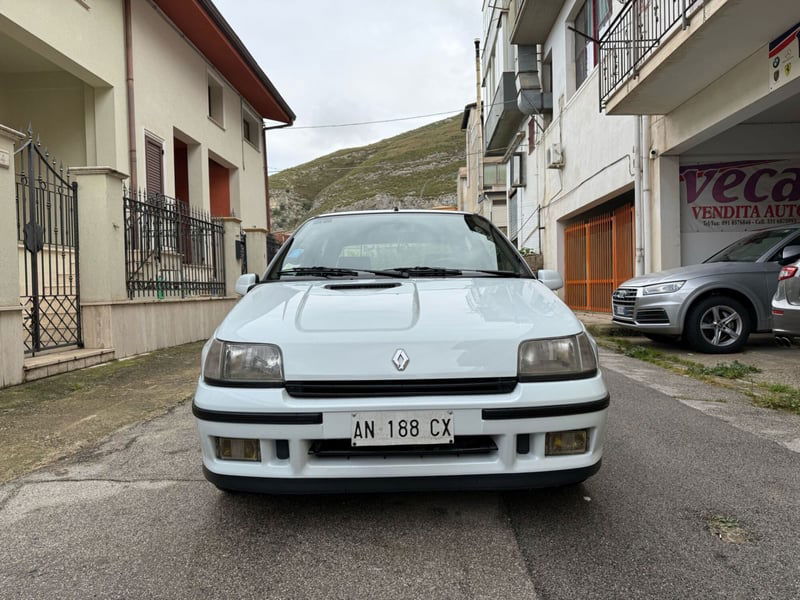 Renault Clio 16V cat