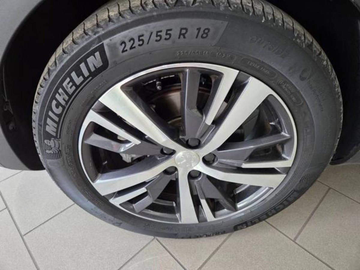 Peugeot 5008 1.5 bluehdi Allure Pack s&s 130cv eat8 (17)