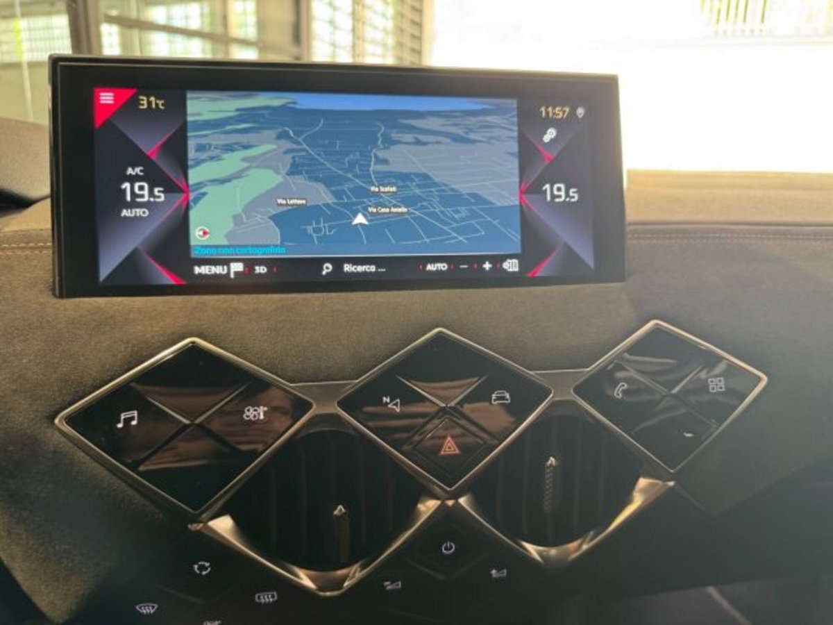 Ds DS 3 DS 3 Crossback BlueHDi 130 aut. Performance Line (18)