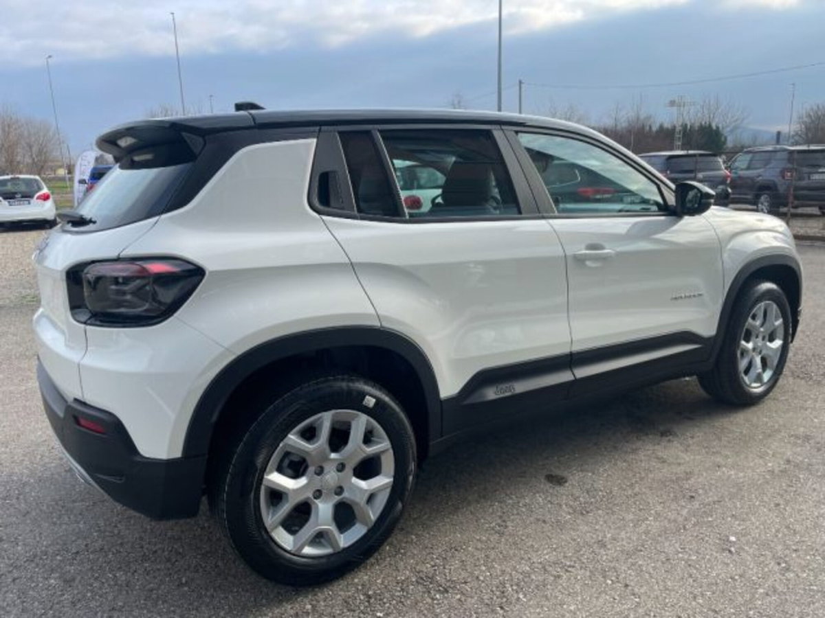 Jeep Avenger 1.2 turbo Altitude fwd 100cv (7)