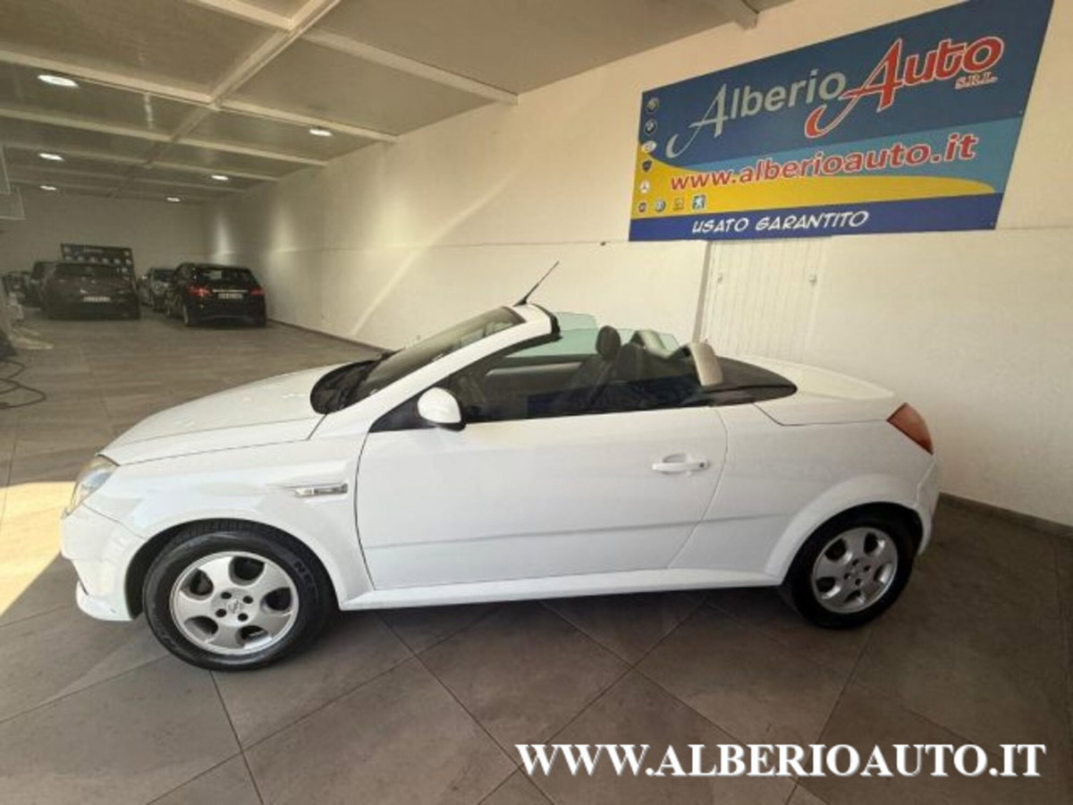 Opel Tigra TwinTop 1.3 CDTI Sport (15)