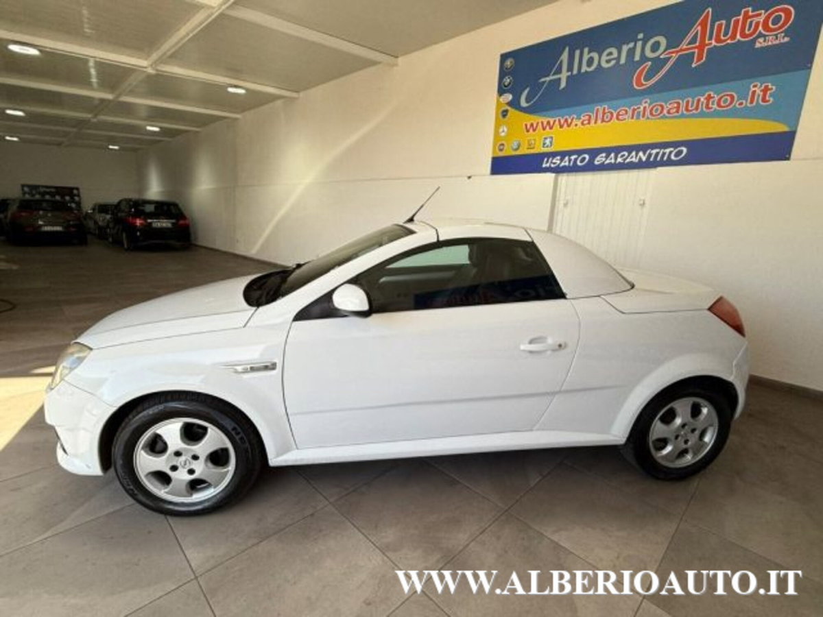 Opel Tigra TwinTop 1.3 CDTI Sport (6)