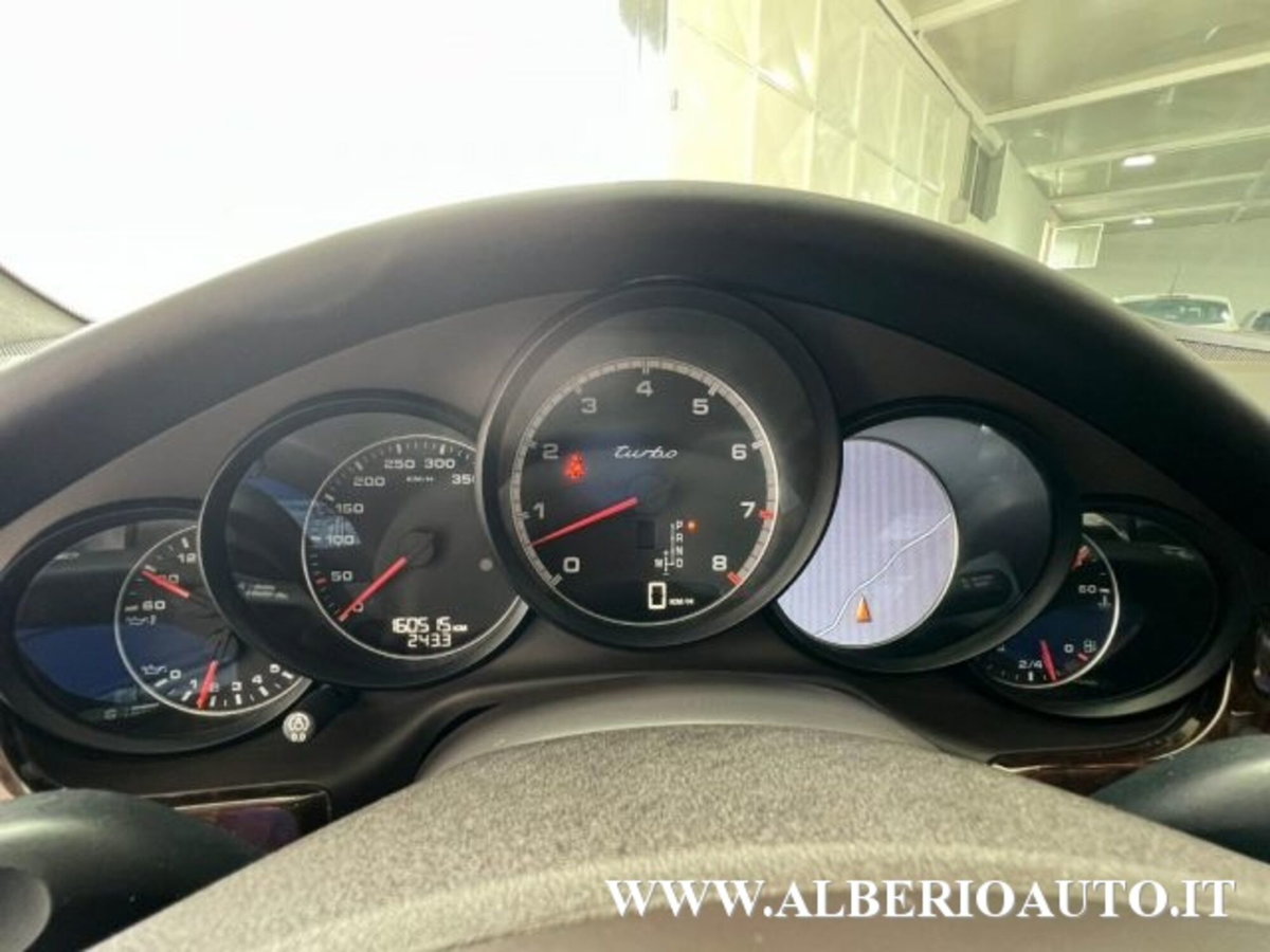 Porsche Panamera 4.8 Turbo (16)