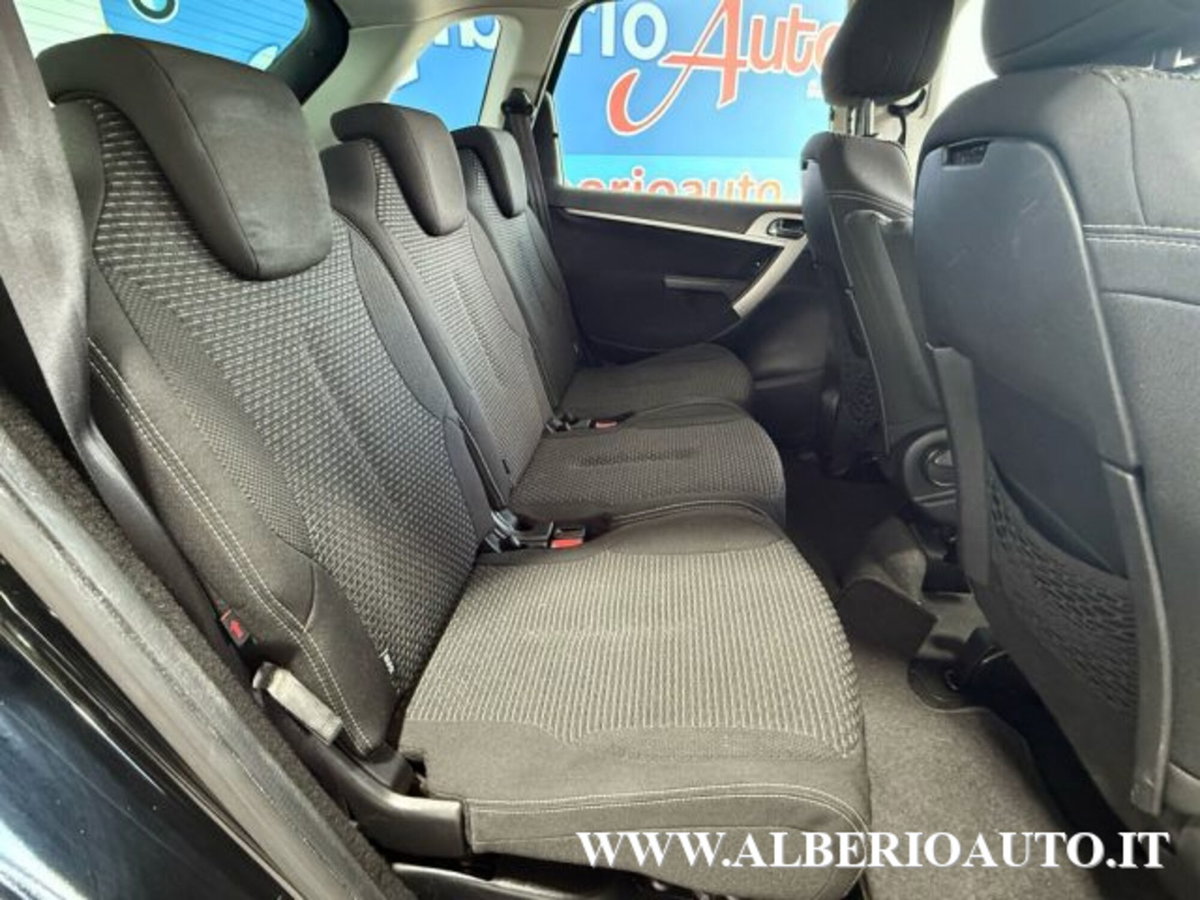 Citroen C4 Picasso 1.6 HDi 110 FAP Exclusive (13)