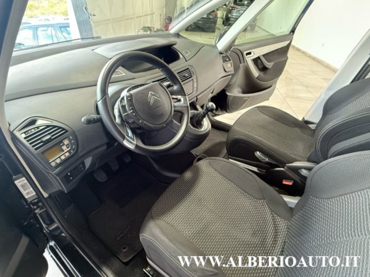 Citroen C4 Picasso 1.6 HDi 110 FAP Exclusive (19)