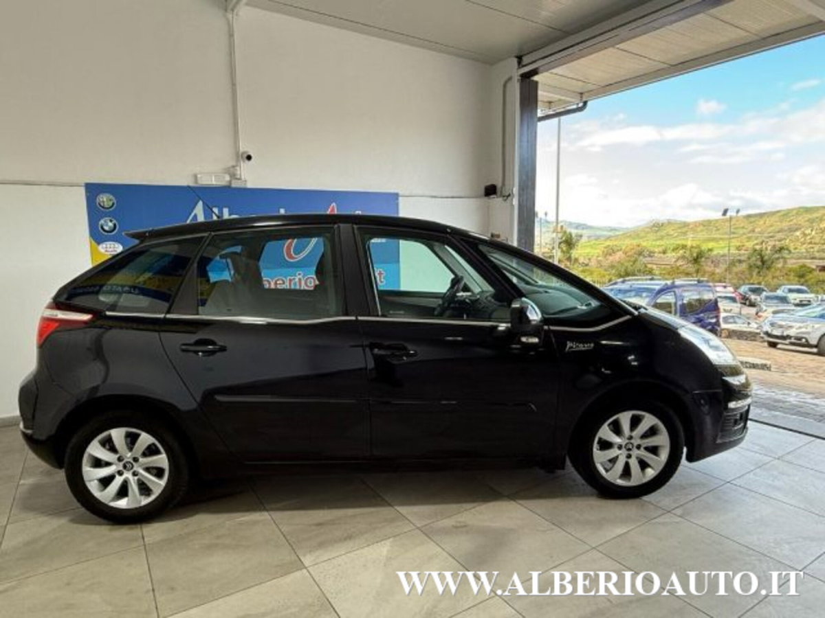 Citroen C4 Picasso 1.6 HDi 110 FAP Exclusive (4)