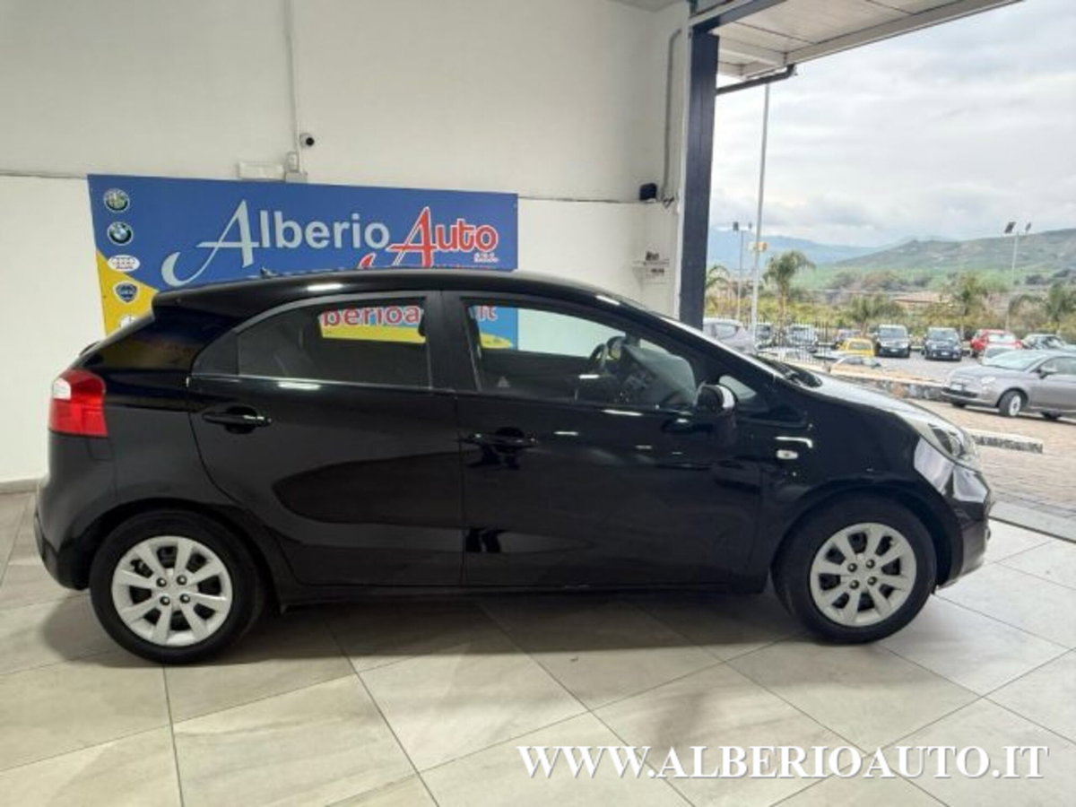 Kia Rio 1.1 CRDi 5p. Active (4)