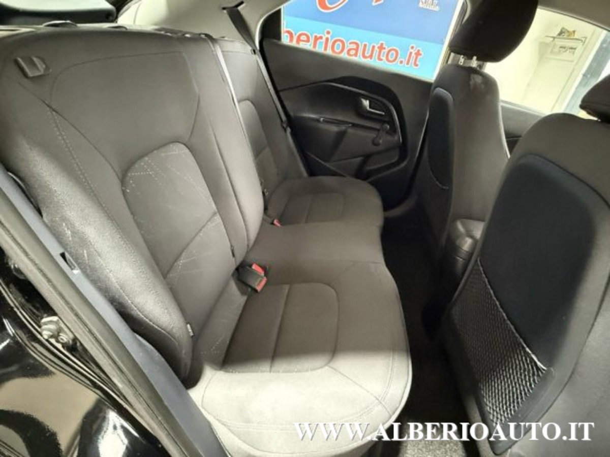 Kia Rio 1.1 CRDi 5p. Active (9)