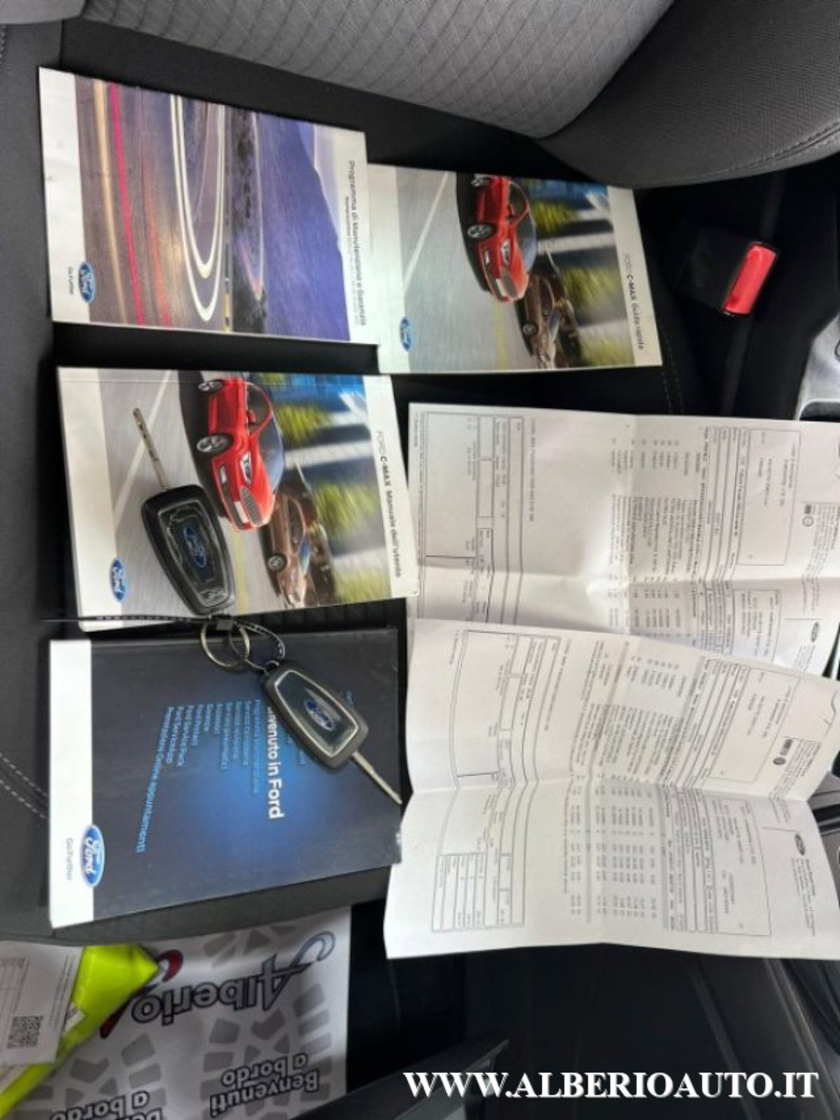 Ford C-Max 1.5 TDCi 120CV Powershift Start&Stop Business (16)