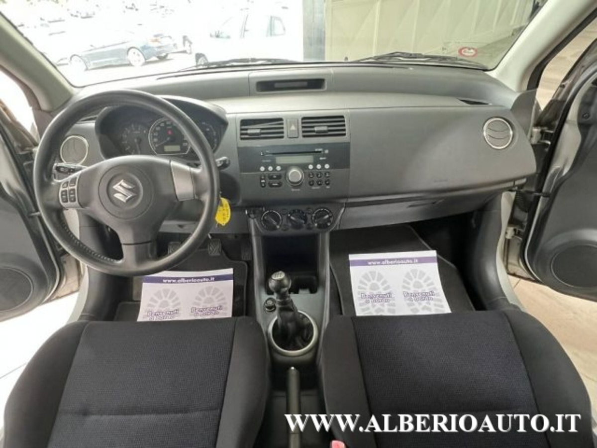 Suzuki Swift 1.3 4x4 5p. GL (10)