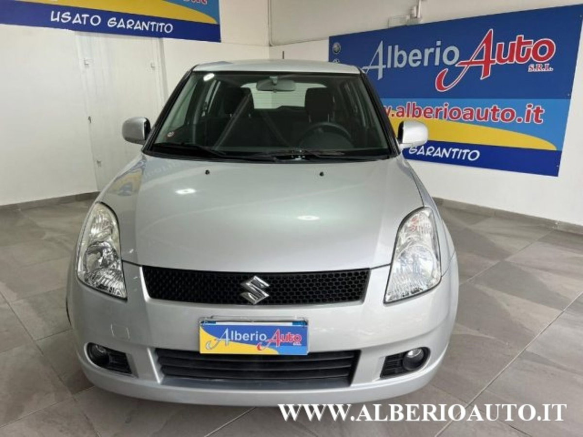 Suzuki Swift 1.3 4x4 5p. GL (2)