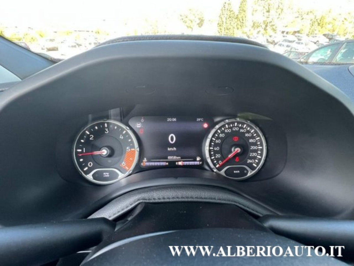 Jeep Renegade 1.6 Mjt 130 CV Limited (16)