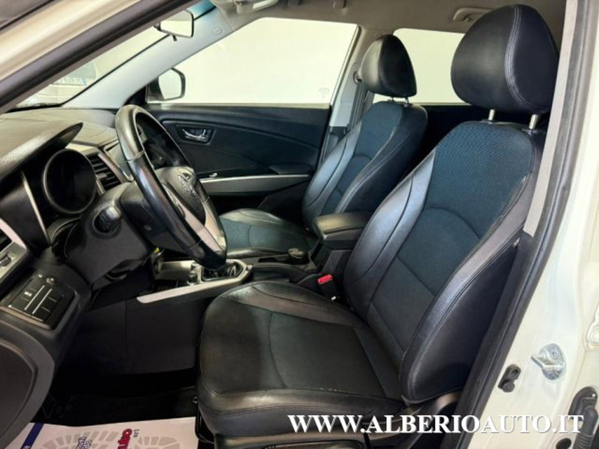 Ssangyong Tivoli 1.6d 2WD Be (12)