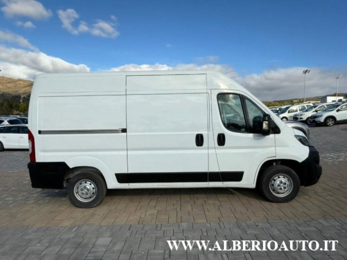 Peugeot Boxer Furgone 435 2.2 BlueHDi 140 S&S PLM-SL-TM Furgone (4)