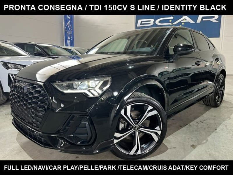 Audi Q3 Sportback 35 2.0 tdi Identity Black s-tronic