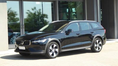 Volvo V60 Cross Country B4 (d) AWD Geartronic Business Pro Line usata