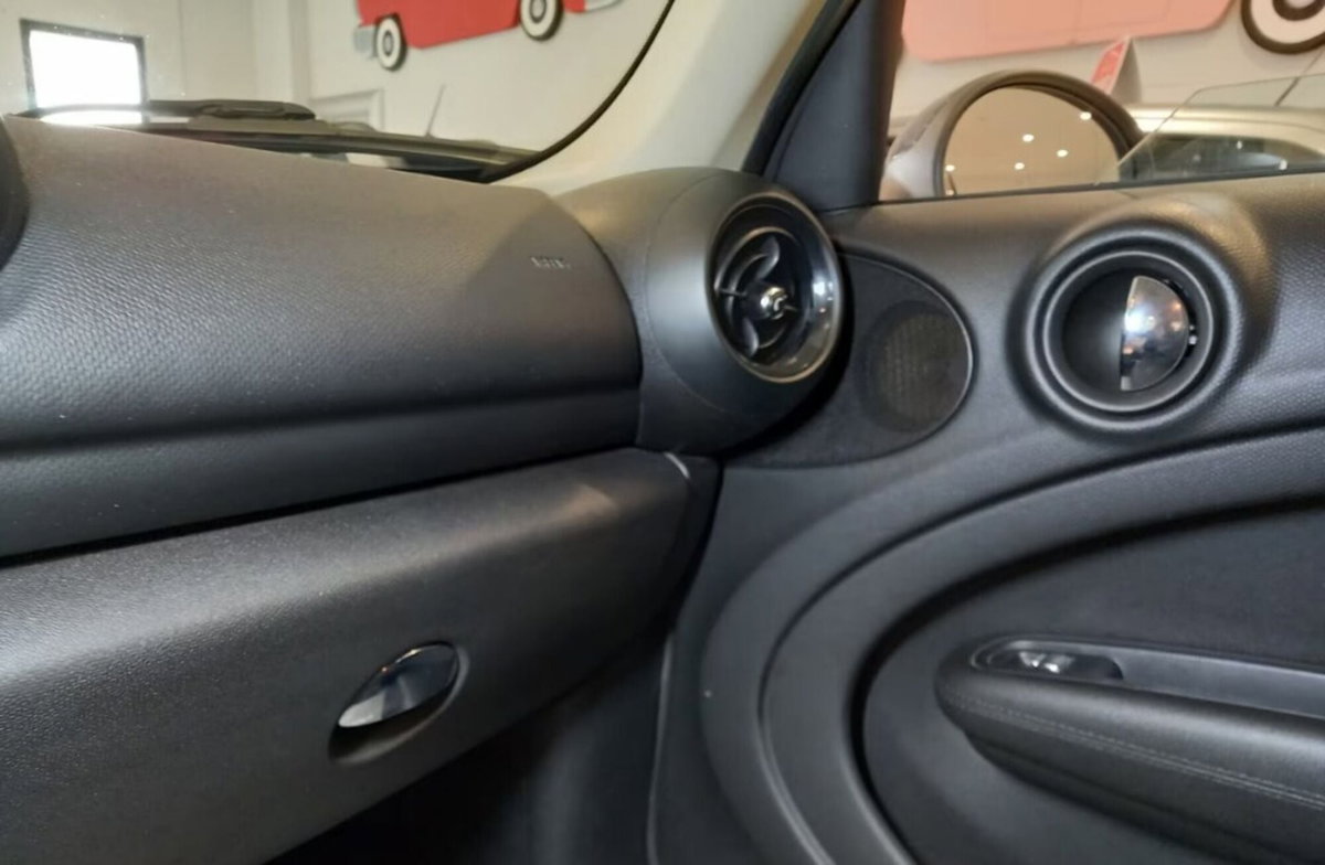 MINI Mini Countryman 1.6 Cooper D Business Countryman (13)
