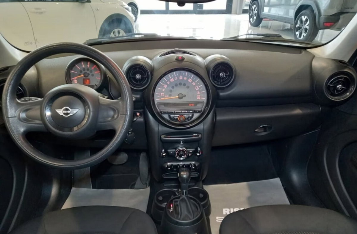 MINI Mini Countryman 1.6 Cooper D Business Countryman (16)