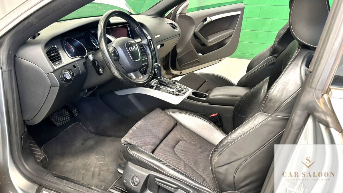 Audi A5 Coupé 2.0 TFSI 211 CV multitronic Ambiente (5)