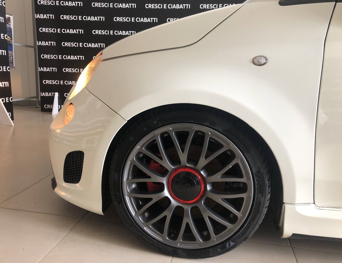 Abarth 500 1.4 Turbo T-Jet (7)