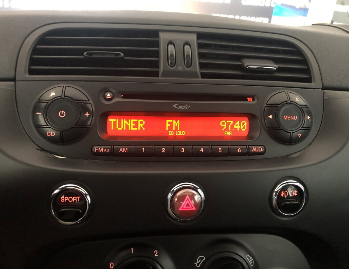 Abarth 500 1.4 Turbo T-Jet (9)