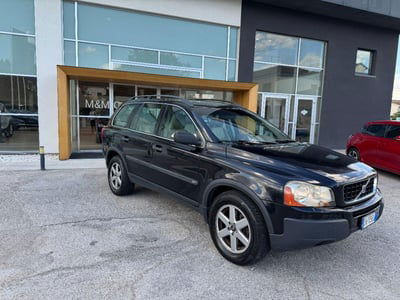 Volvo XC90 2.4 D5 aut. AWD Executive usata