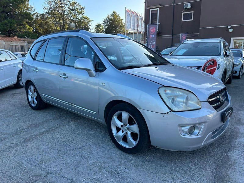 Kia Carens 2.0 16V CRDi VGT LX Family