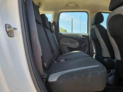 Citroen C3 Picasso 1.4 VTi 95 Exclusive (19)