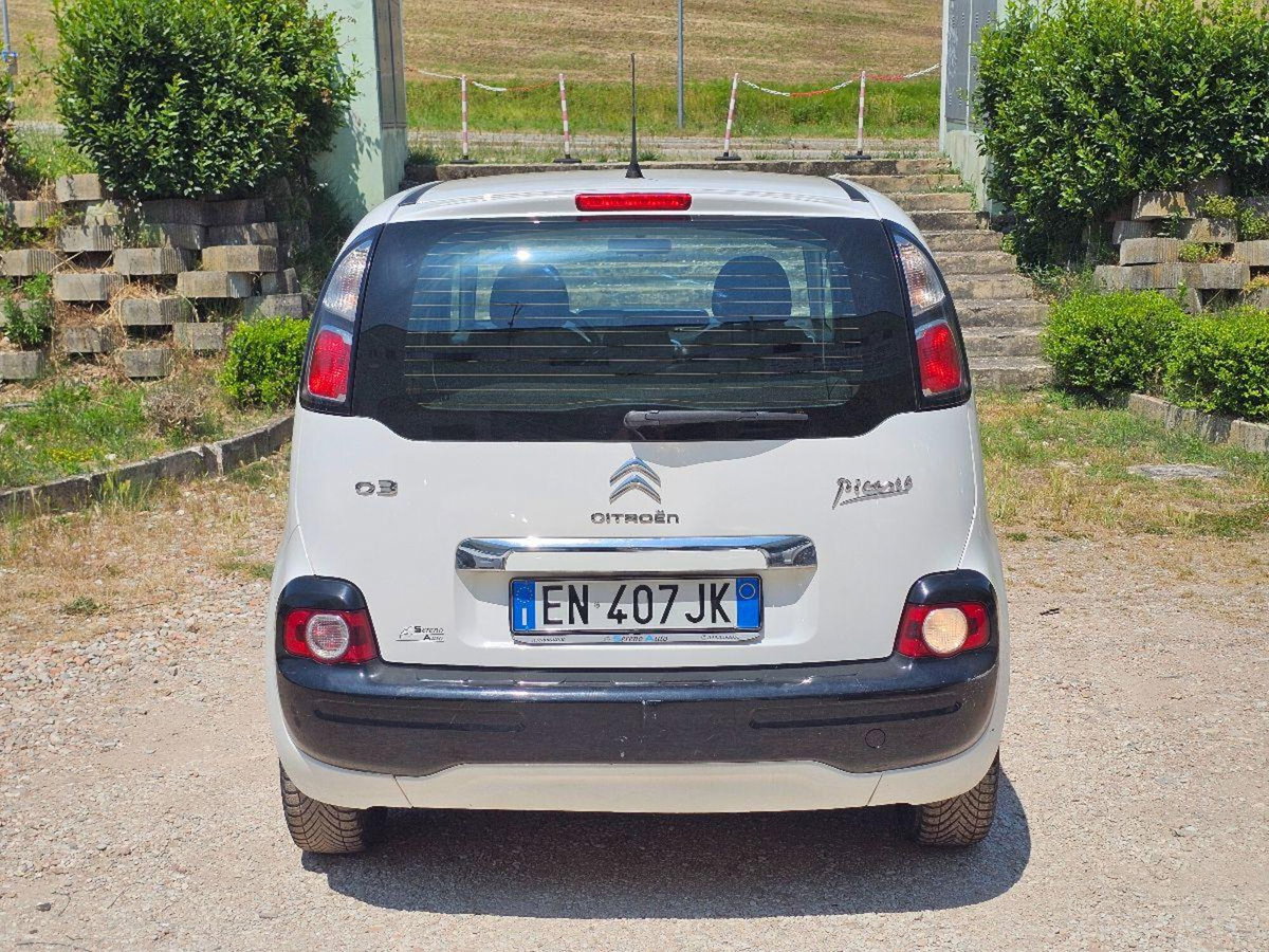Citroen C3 Picasso 1.4 VTi 95 Exclusive (5)
