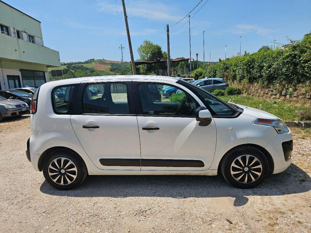 Citroen C3 Picasso 1.4 VTi 95 Exclusive (7)