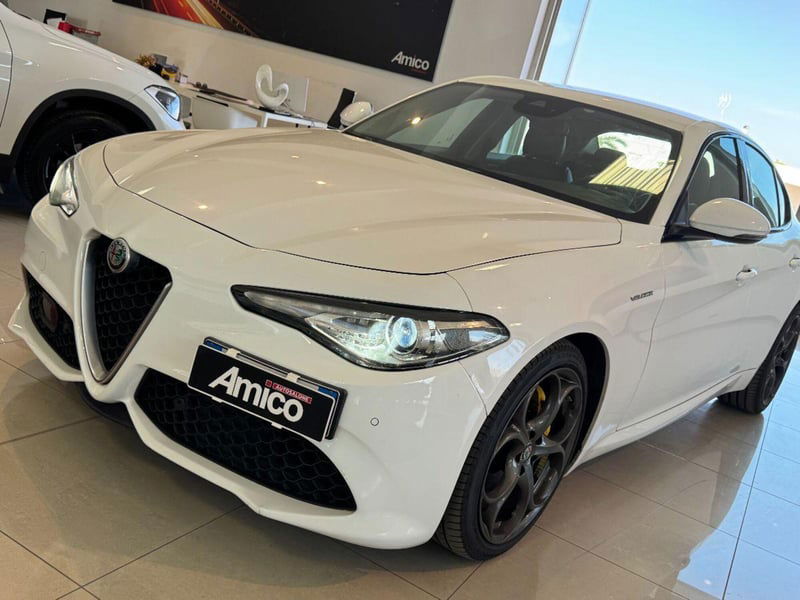 Alfa Romeo Giulia 2.2 Turbodiesel 210 CV AT8 AWD Q4 Veloce