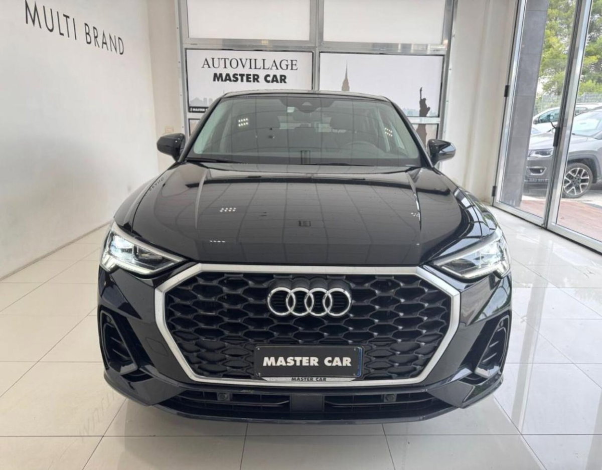 Audi Q3 35 TDI quattro S tronic Business (5)