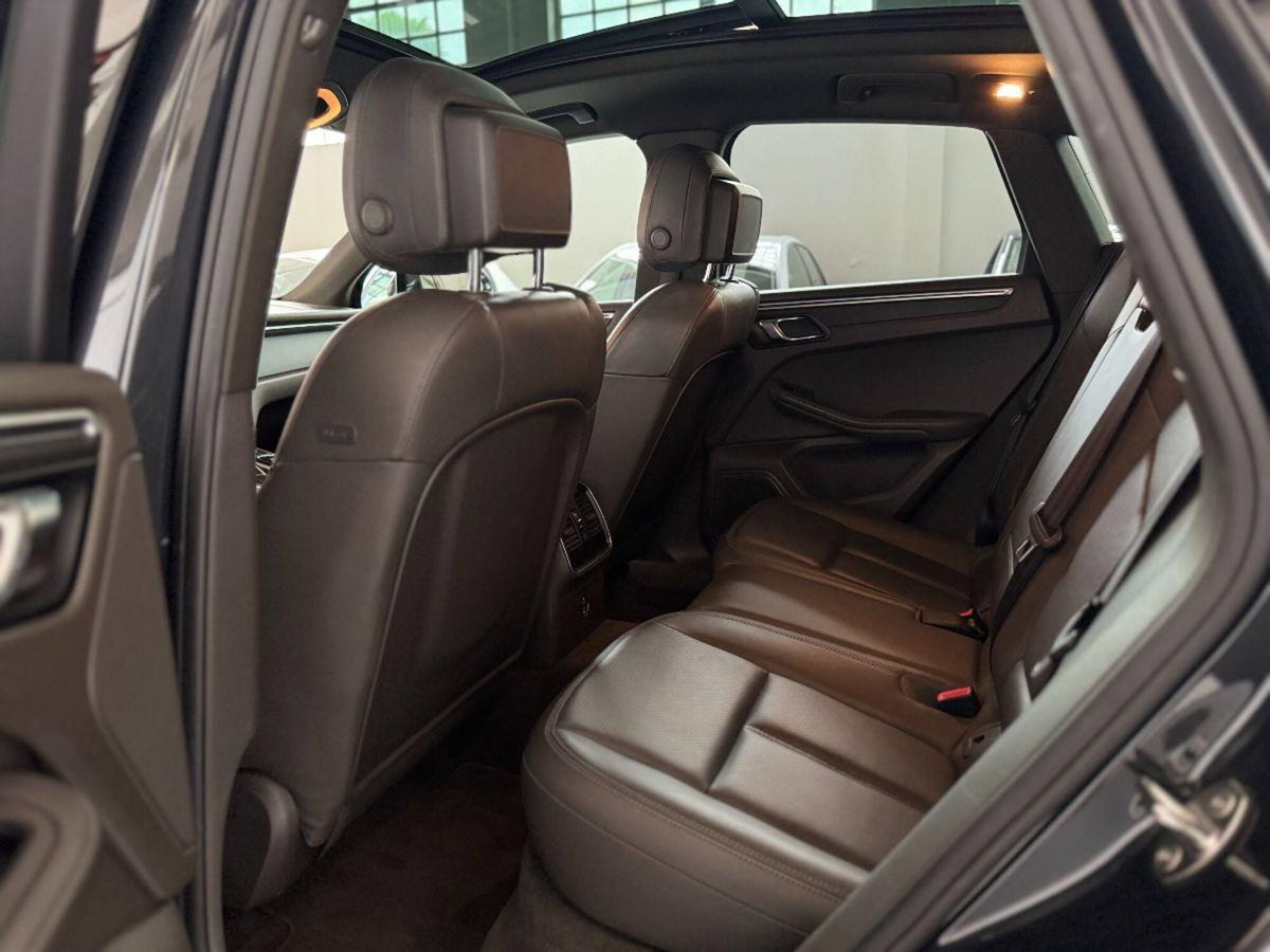 Porsche Macan 2.0 (8)