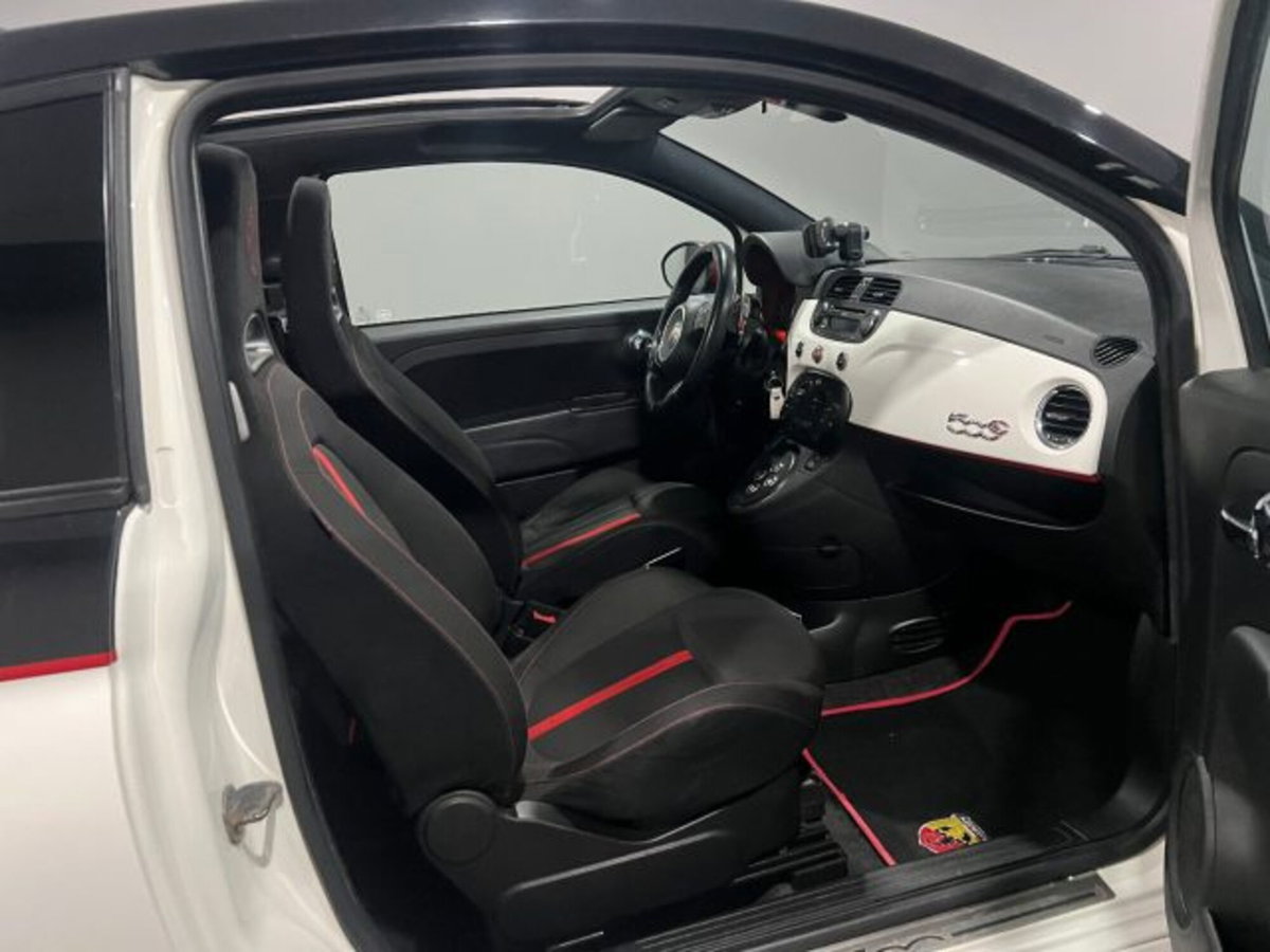 Abarth 500 Cabrio 1.4 Turbo T-Jet MTA Bicolore (8)