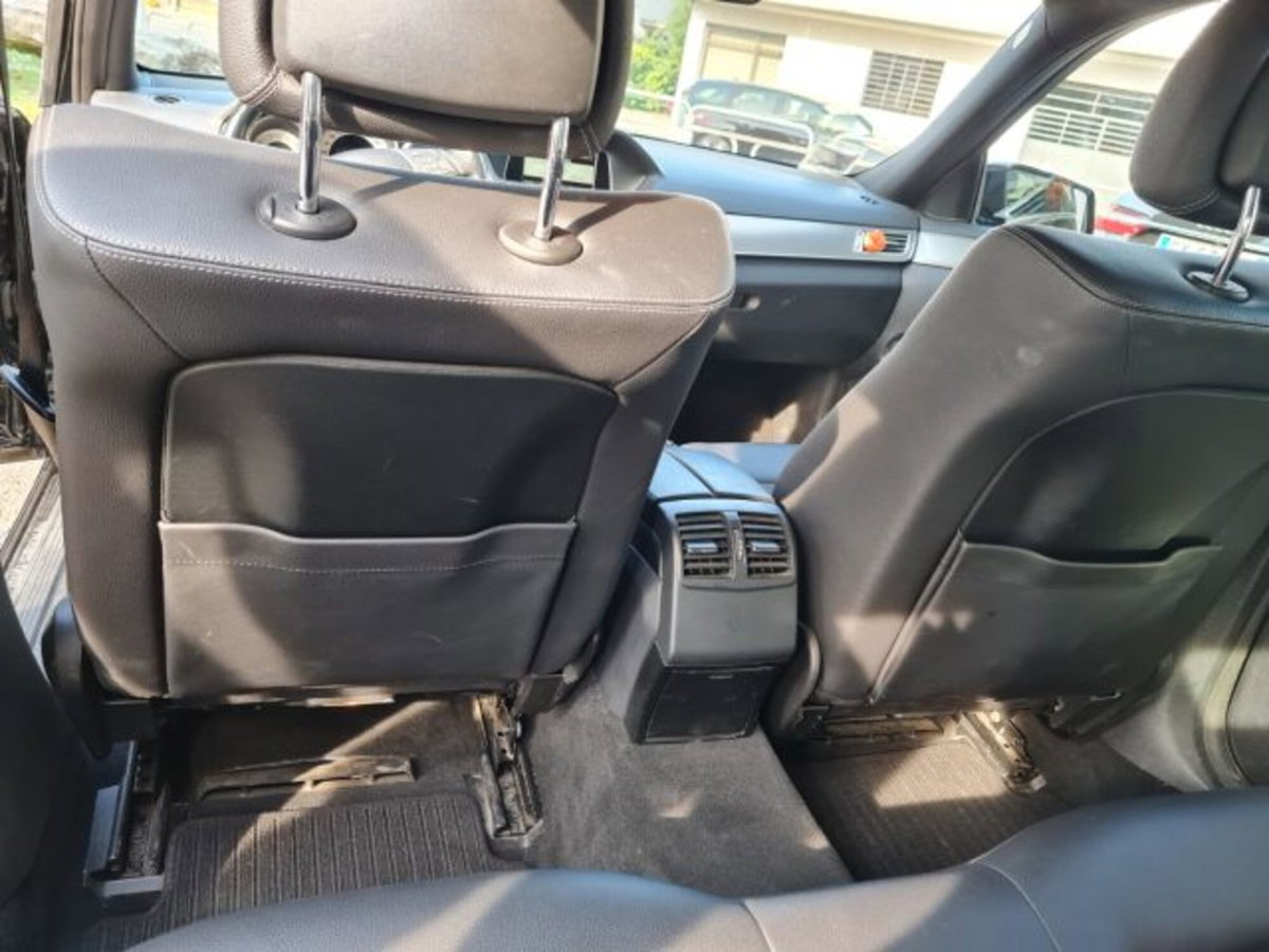 Mercedes-Benz Classe E 200 CDI Premium (12)