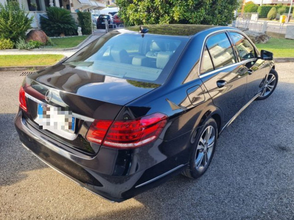 Mercedes-Benz Classe E 200 CDI Premium (3)