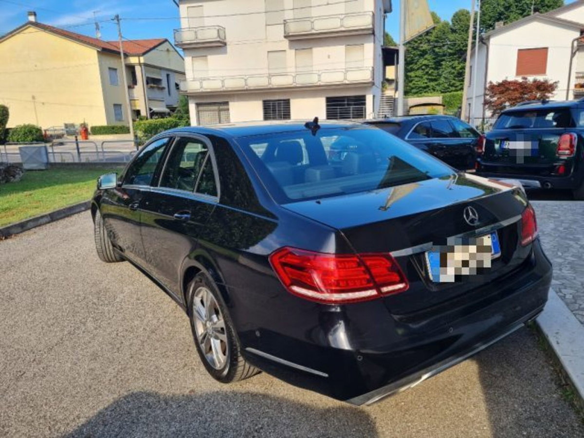 Mercedes-Benz Classe E 200 CDI Premium (5)