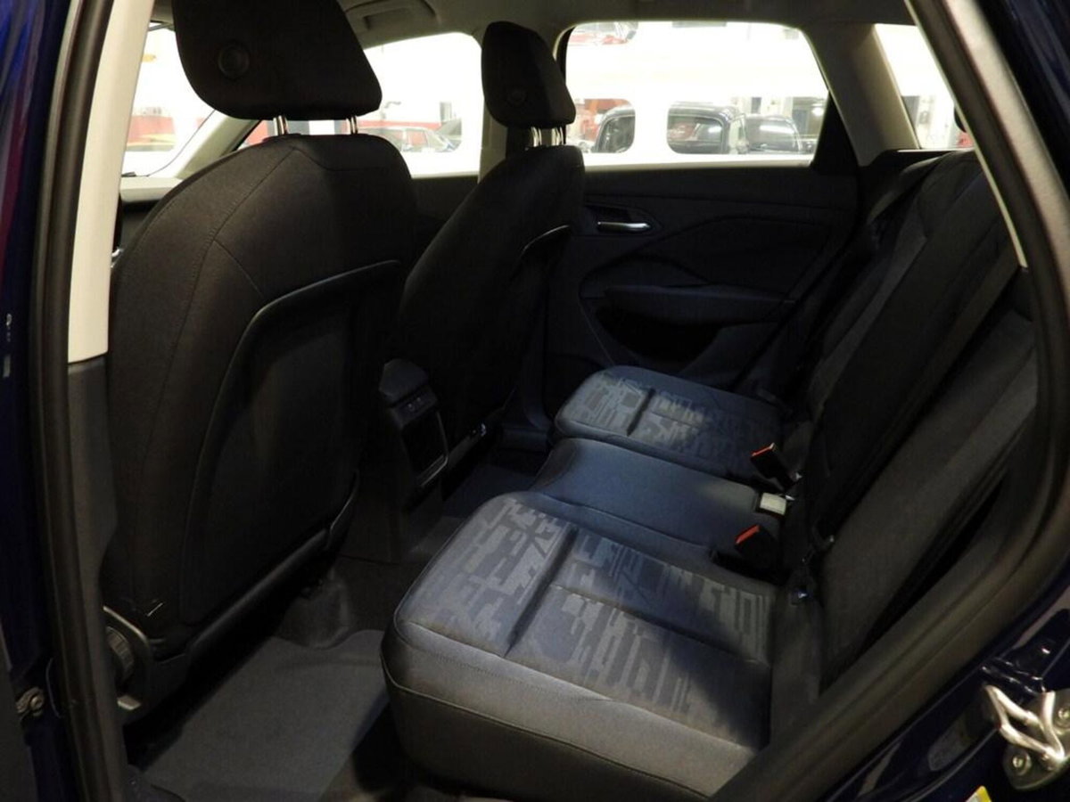 Audi Q3 35 TFSI S tronic Business (13)